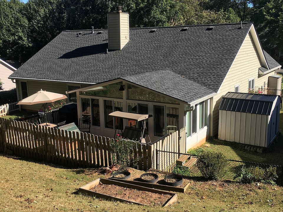 1st image of 897 Ashley Crossing Ln