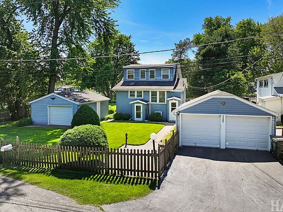 2nd image of 37486 N Terrace Ln