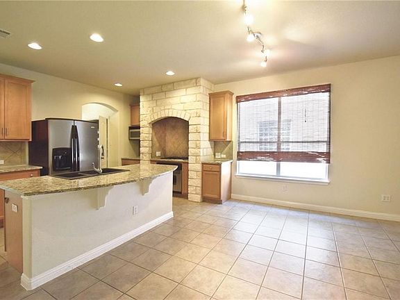 4th image of 3709 Tall Cedars Rd