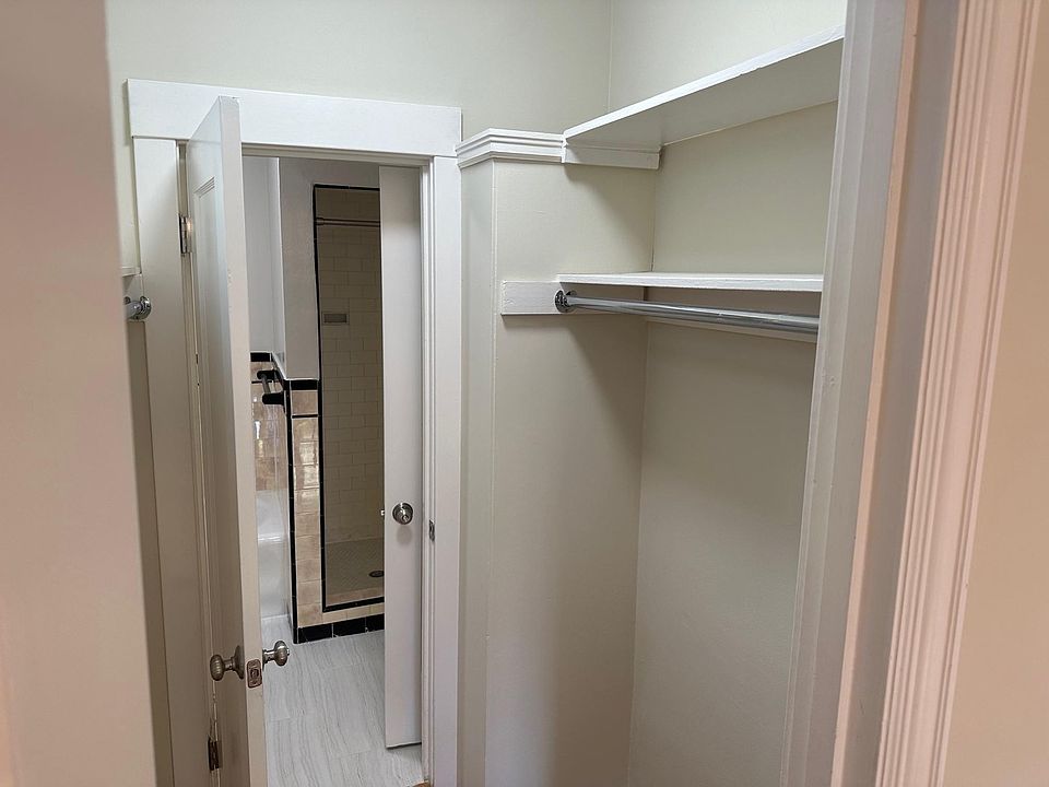 1st image of 10 Parker Ave #8