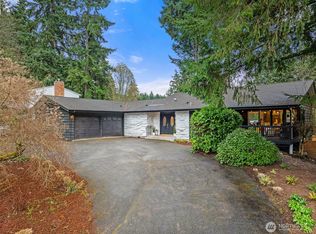 514 Forrest Park Dr, Fircrest, WA 98466