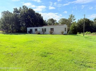 1062 Robinson Rd, McComb, MS 39648