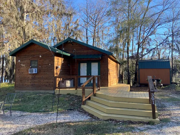 301 Ferguson Dr, Cleveland, TX 77327