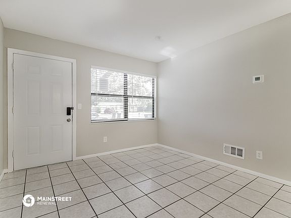 3rd image of 2334 Juno Ave