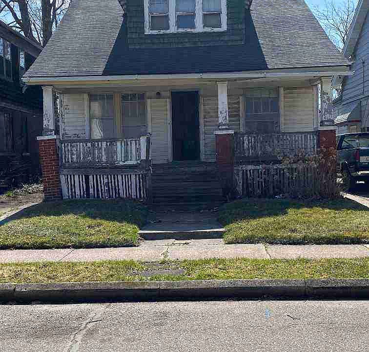 7135 Linsdale