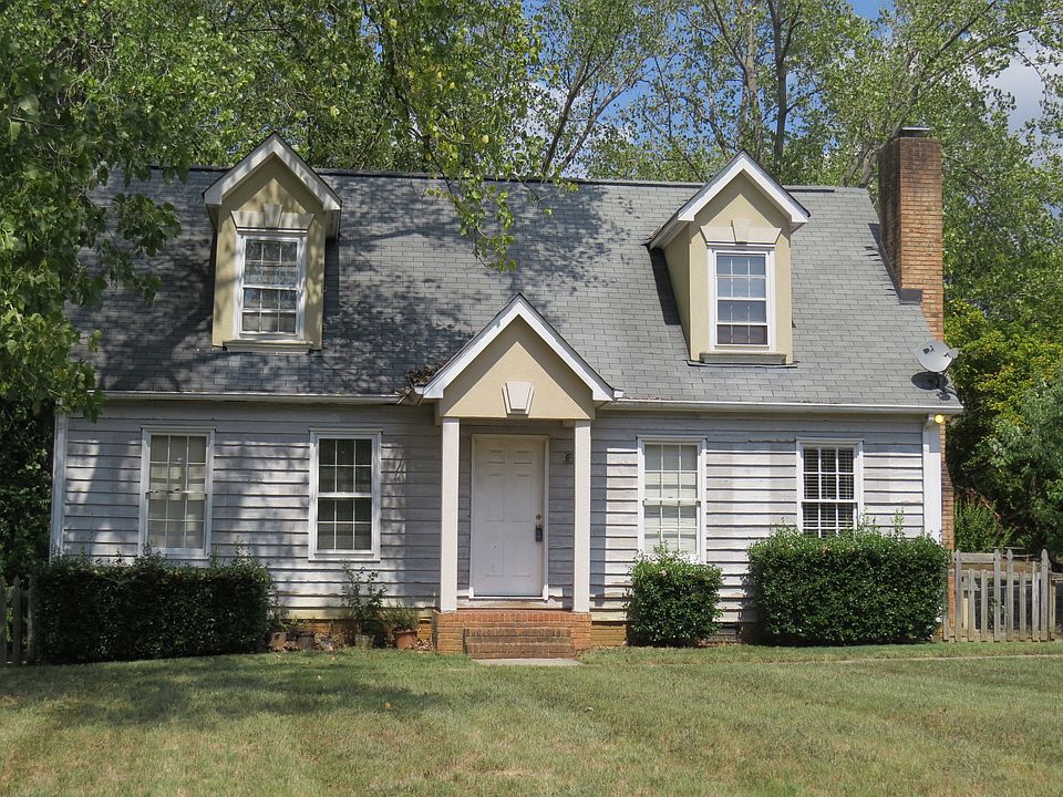 1st image of 11608 Mirror Lake Dr