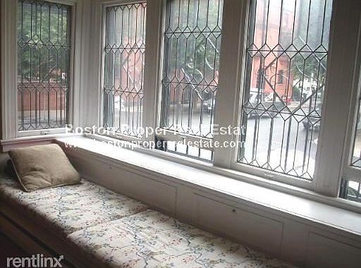 351 Beacon St. #4 Boston - Back Bay Unit Photo 3