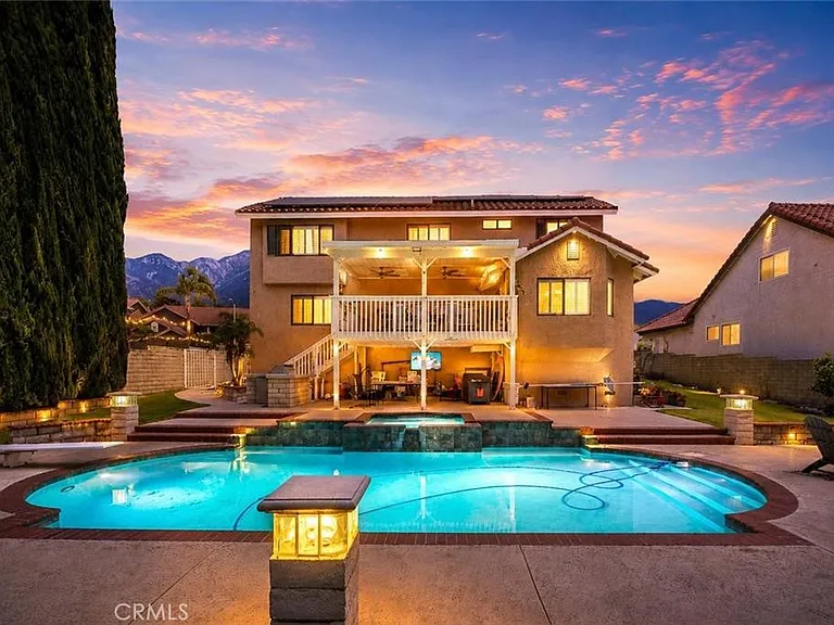 11109 Cedar Creek Dr — Photo 2