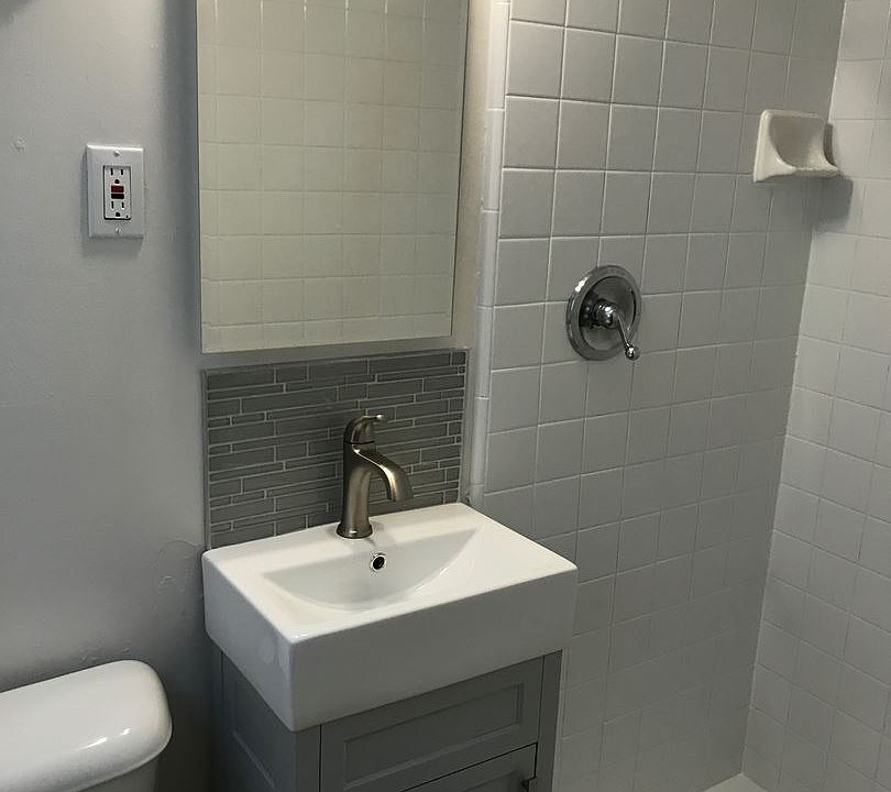 2nd image of 1416 Q St APT 06
