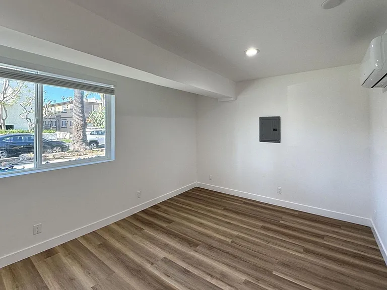 3630 Midvale Ave #3636 — Photo 3
