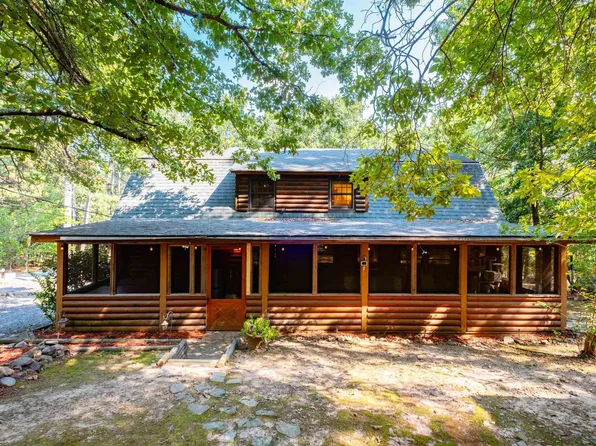 9819 Old Arkansas Dr, Roland, AR 72135