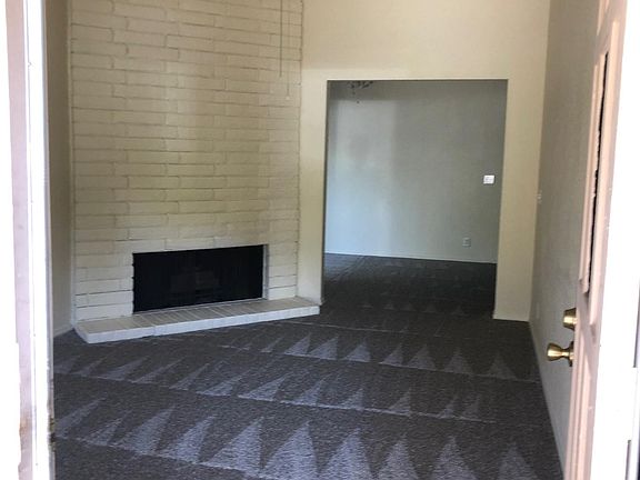 2nd image of 7457 Willowcreek Dr