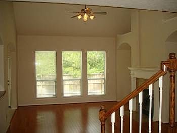 4th image of 145 E Frontera Cir