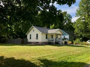 1203 N Division Ave, Urbana, IL 61801