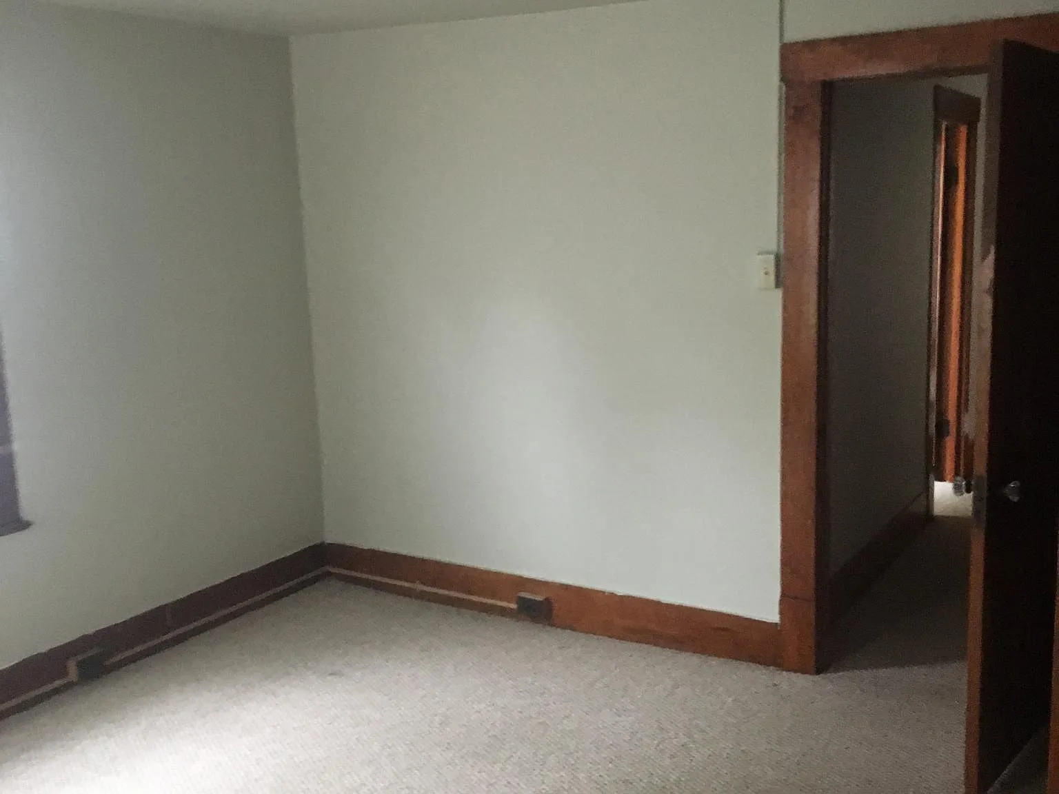 3 bed, 1170 sqft, $1,800 — Photo 2