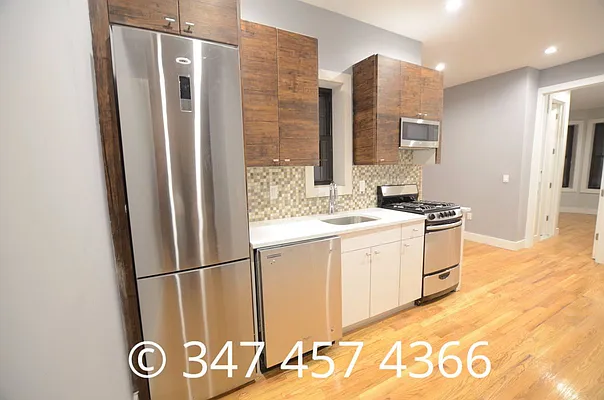 Rented by Simply Brooklyn Realty Inc | media 32