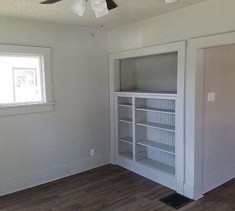 3rd image of 125 Avenue B