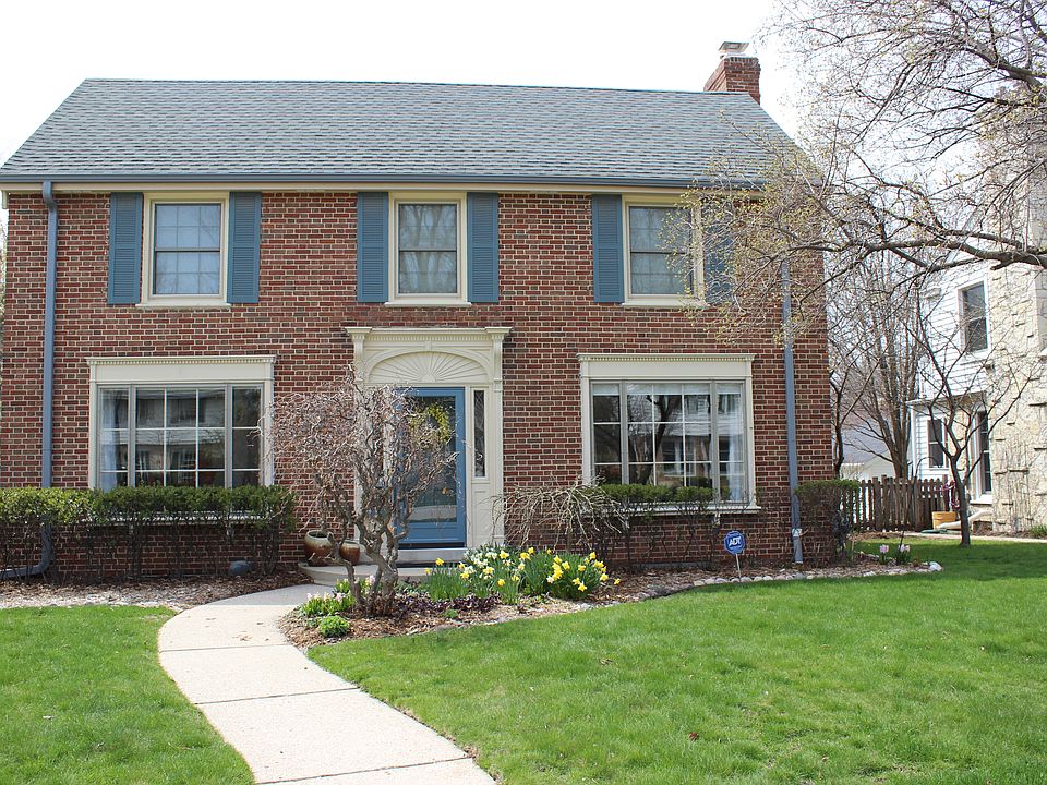 1st image of 2125 N 90th St