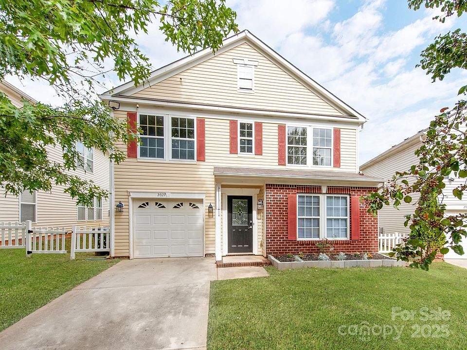 1st image of 2027 Dunsmore Ln
