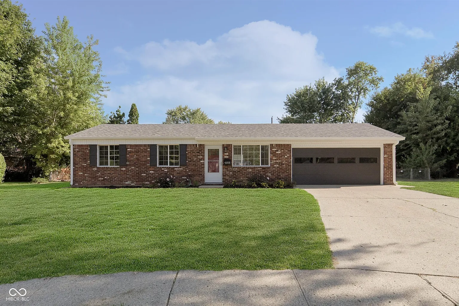 6008 Penway Cir photo 1