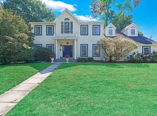 171 Glen Ave, Sea Cliff, NY 11579