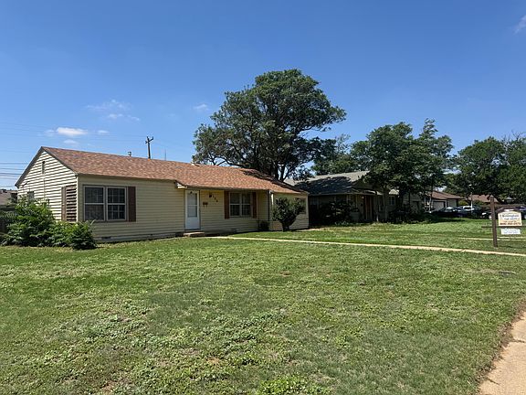 2nd image of 108 SE 9th St