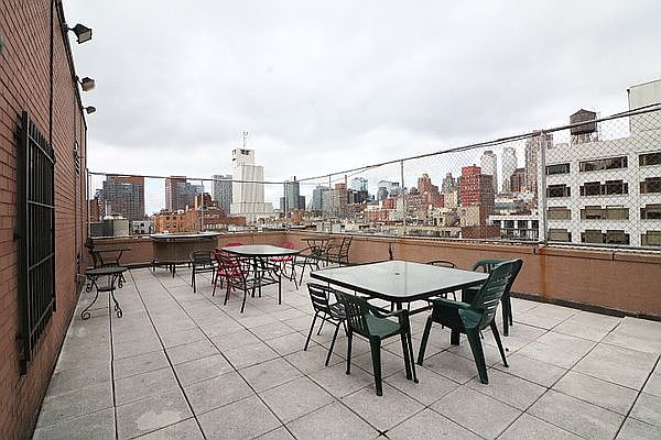 1st image of 343 W 51st St #6D