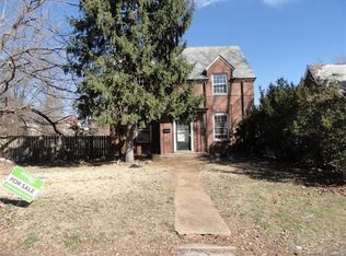 7227 Saint Andrews Pl, Saint Louis, MO 63121