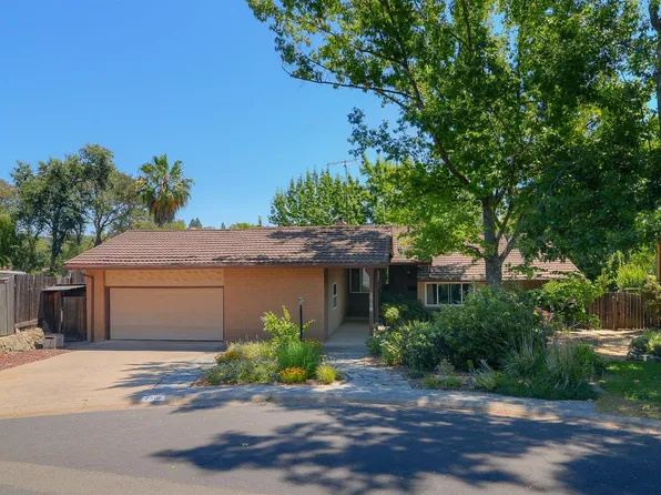 2718 King George Ct, El Dorado Hills, CA 95762