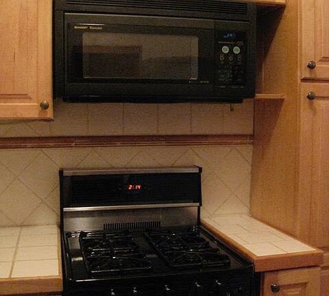 3rd image of 119 W 80th St APT 2R