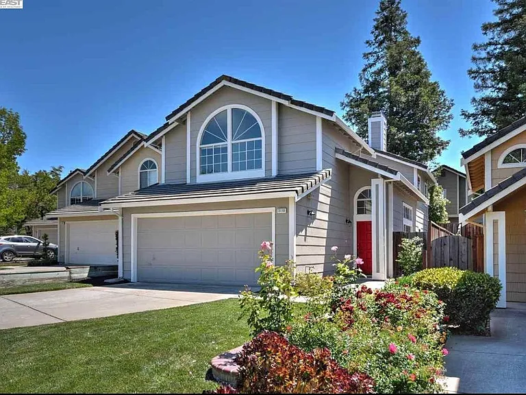 3110 Half Dome Dr — Photo 3