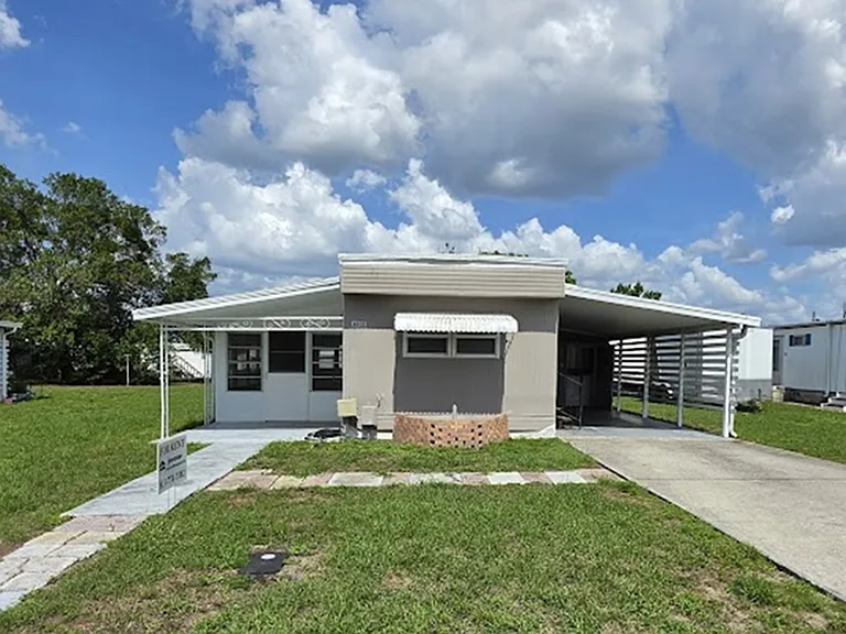 4812 Coral St — Photo 1
