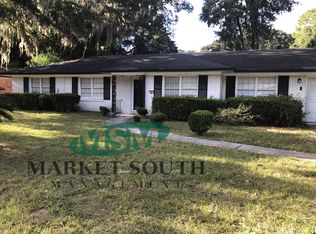 6 S Stillwood Cir, Savannah, GA 31419