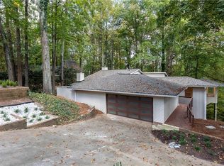 3948 Dunbarton Way NE, Roswell, GA 30075