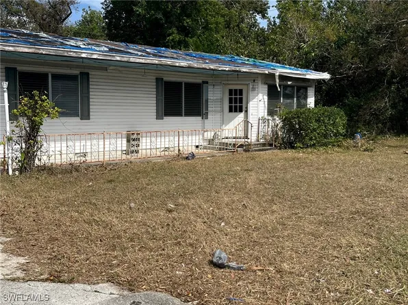 2145 Carrell Rd, Fort Myers, FL 33901