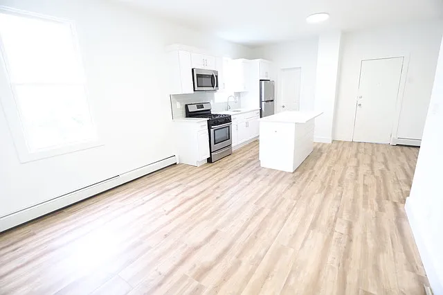 9 Maple St #2L — Photo 6
