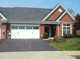 114 Village Ct, Sewickley, PA