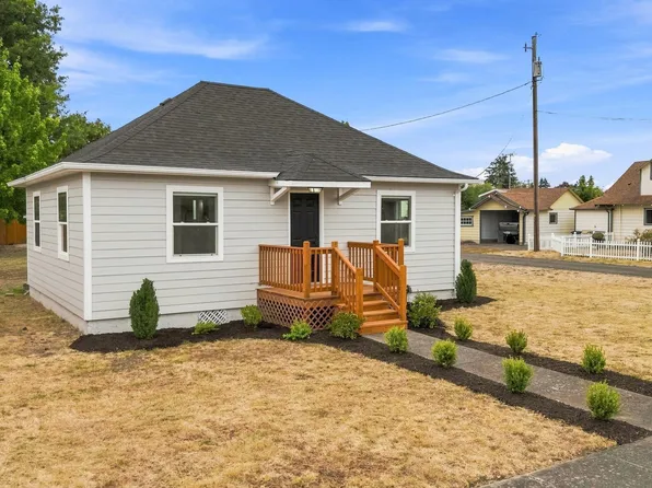 711 W Grant St, Lebanon, OR 97355