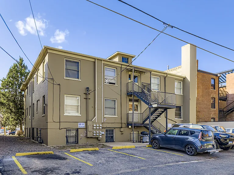 1450 N Lafayette St #8 — Photo 15