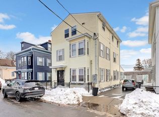 50 Warner St, Gloucester, MA 01930