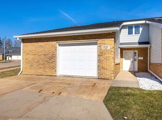 3134 Pasadena Ct UNIT 18, Dubuque, IA 52001