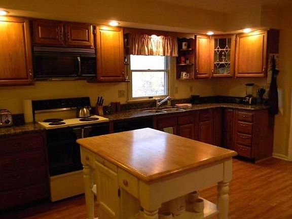 Large Kitchen