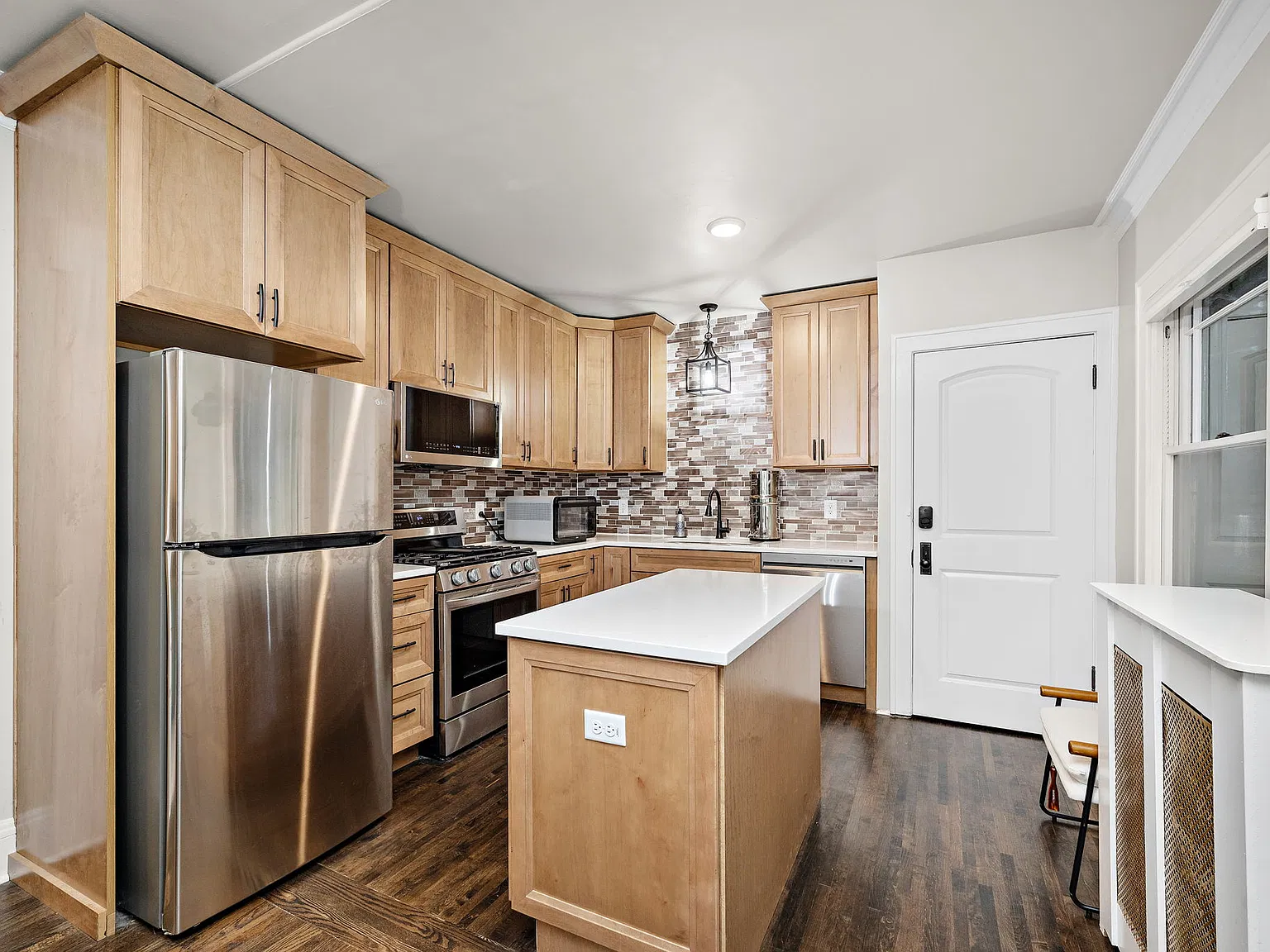 6400 Emerson Ave S — Photo 2
