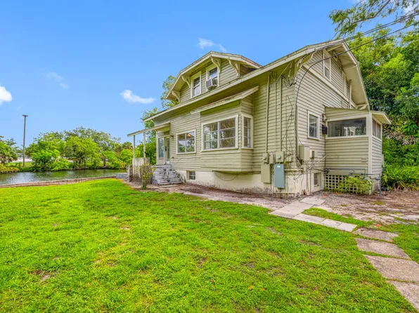 River Club, 708 E Hollywood St #714-6, Tampa, FL 33604