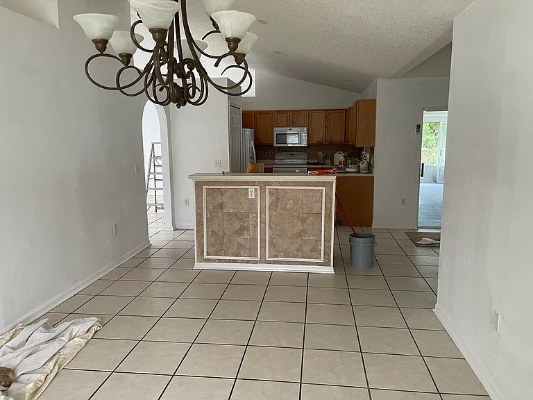 4 Burbank Dr — Photo 10