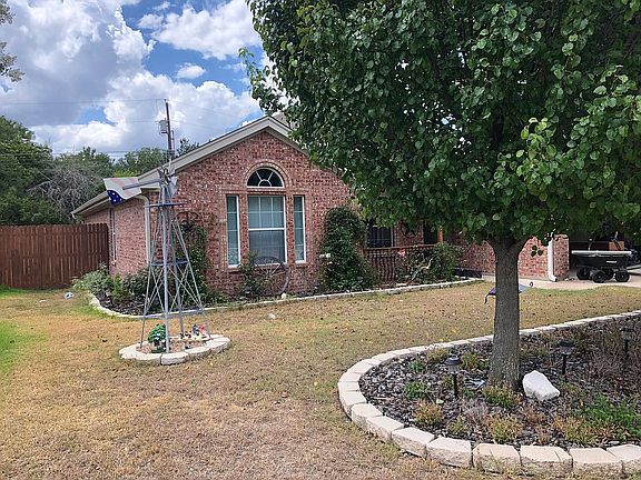 3rd image of 2503 Joseph Dr