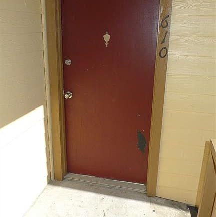 5th image of 16111 Aspenglen Dr APT 610