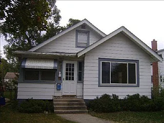 2105 Kilburn Ave photo 1