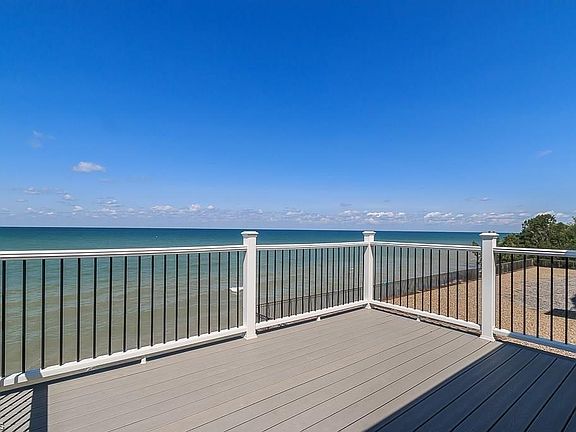 3rd image of 102 Larimar Dr #102