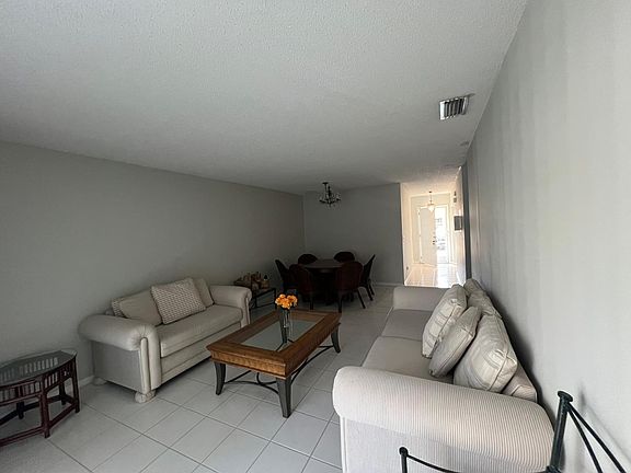 4th image of 8673 Boca Dr